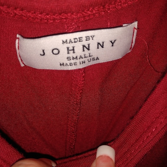 Red blouse - Picture 3 of 4